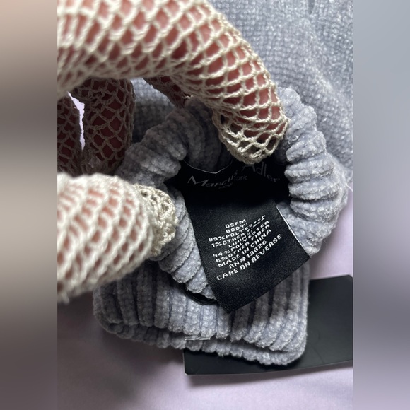 Gray Winter Gloves NEW - Picture 5 of 7